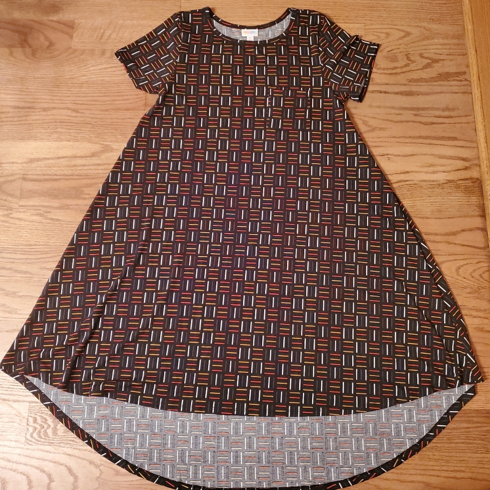 LuLaRoe Carly M